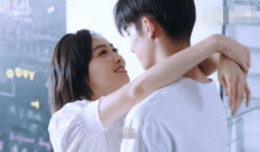 和老公吵架，我做的晚饭他也没有吃，走出去玩了，这些男人！游戏画面