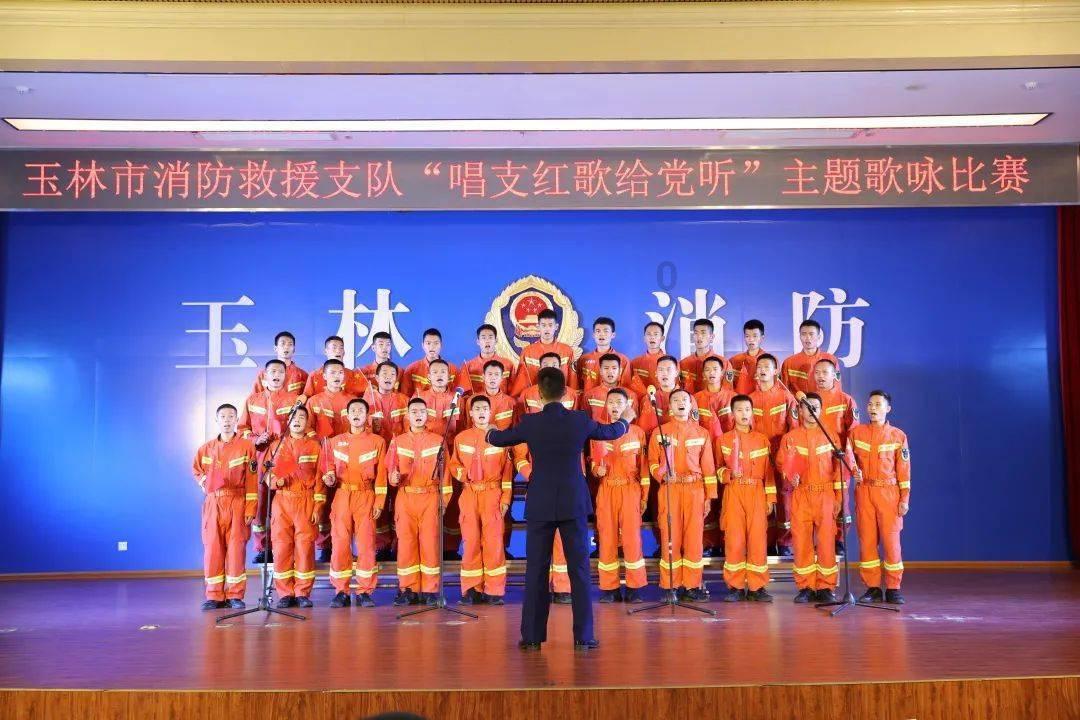 和老公吵架，我做的晚饭他也没有吃，走出去玩了，这些男人！游戏画面